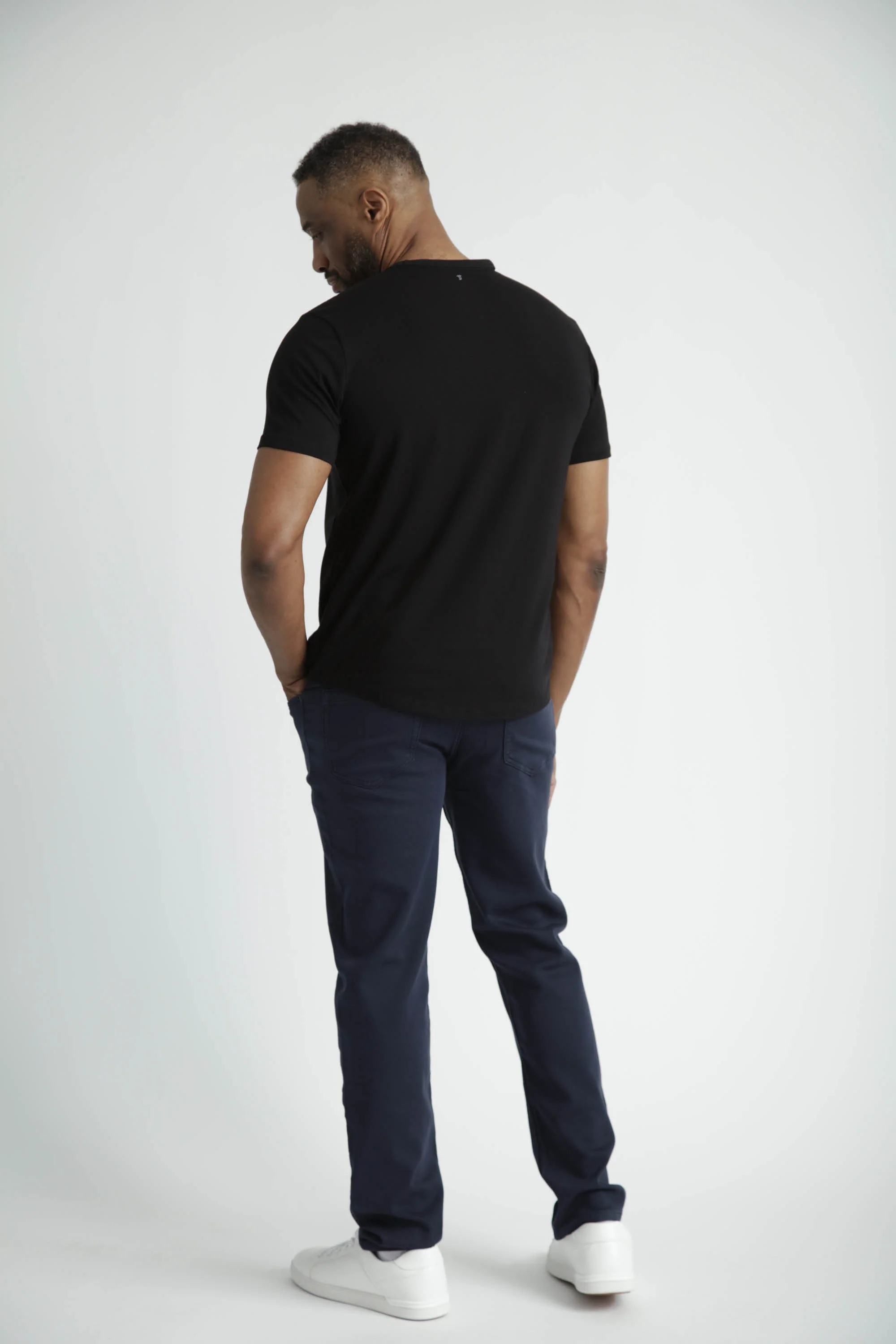 Athletic Fit / Denkhaki™ Navy - Image 4