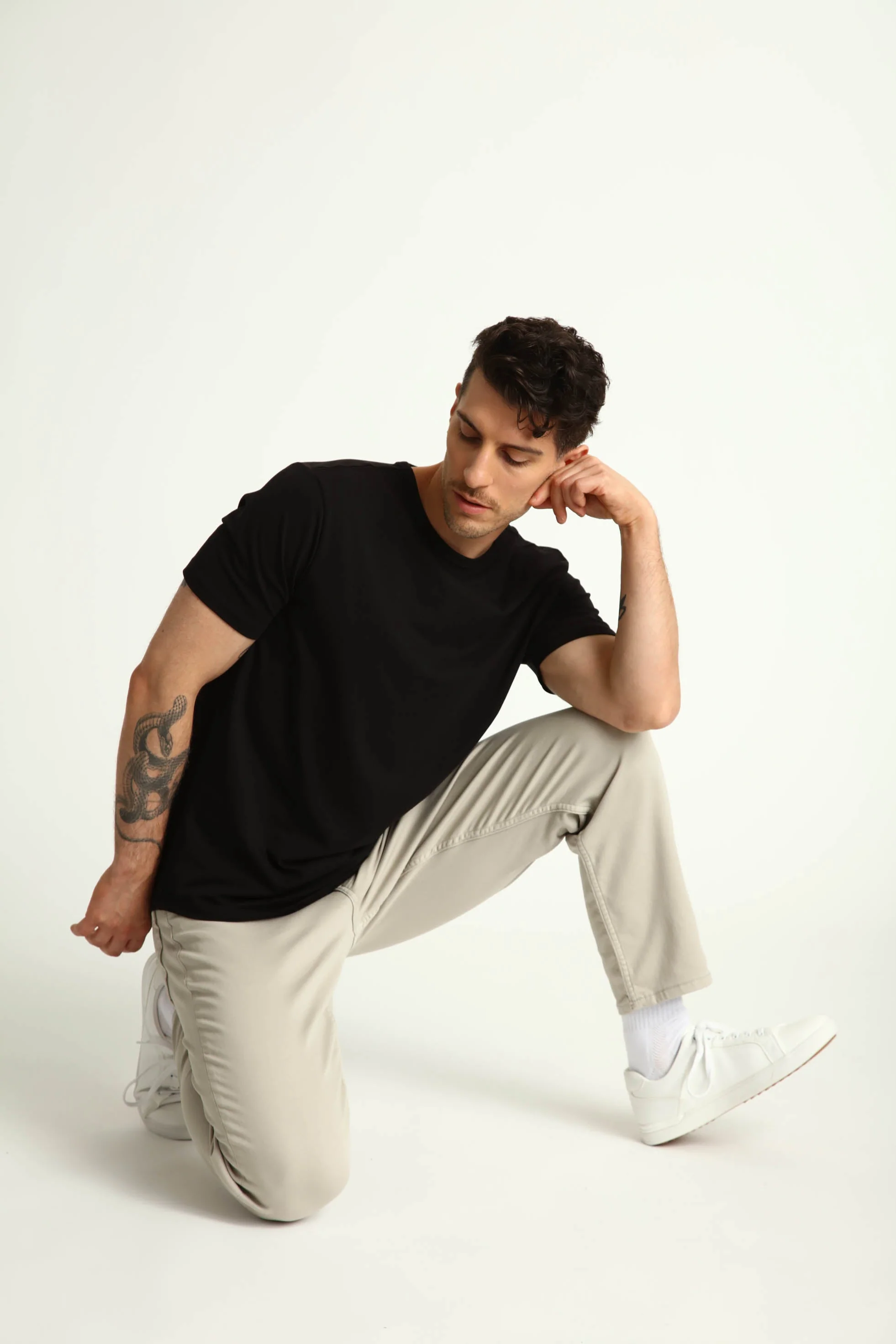 Athletic Fit / Denkhaki™ Smoke (Light Grey) - Image 4