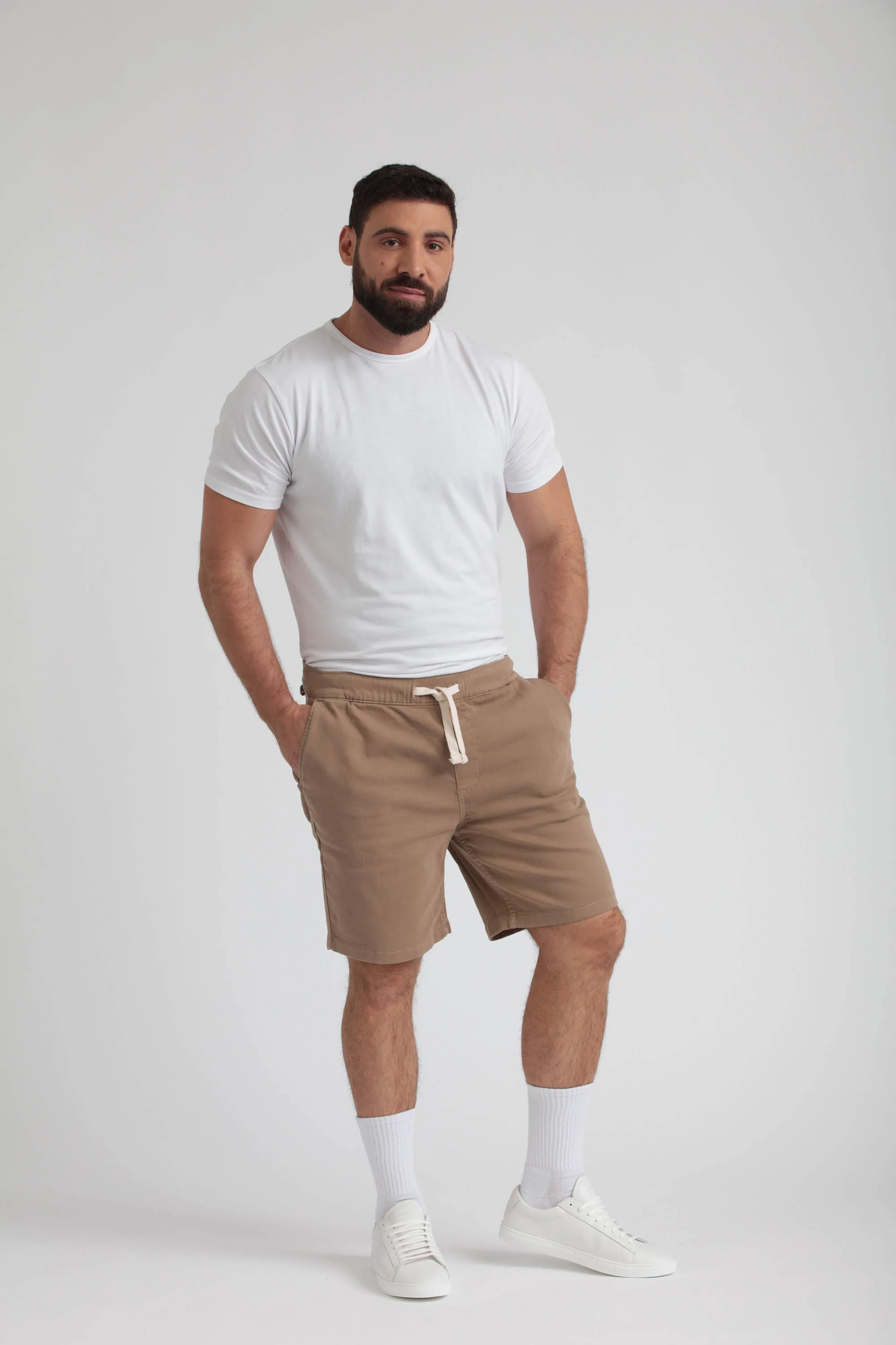 Everyday Comfort Shorts (Athletic Fit) / Dark Khaki & Light Khaki - Image 3