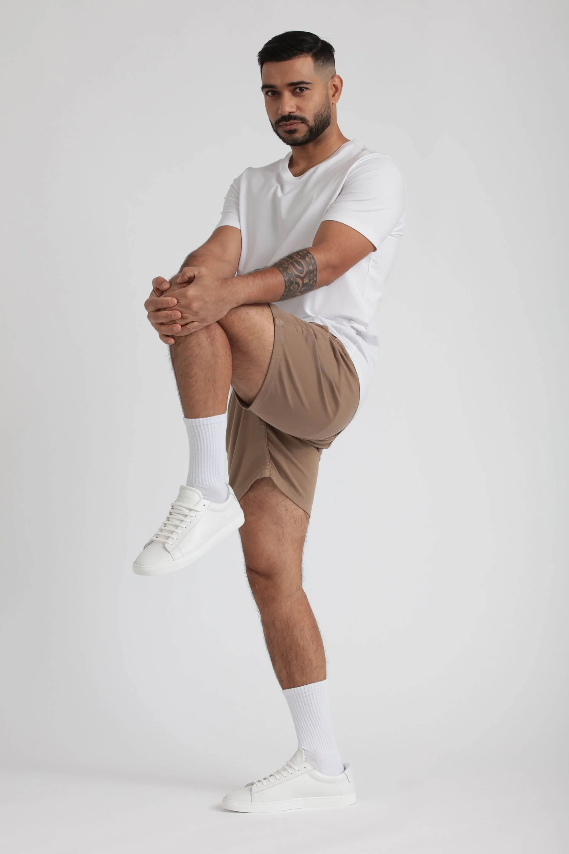 Everyday Comfort Shorts (Slim Fit) / Dark Khaki - Image 3