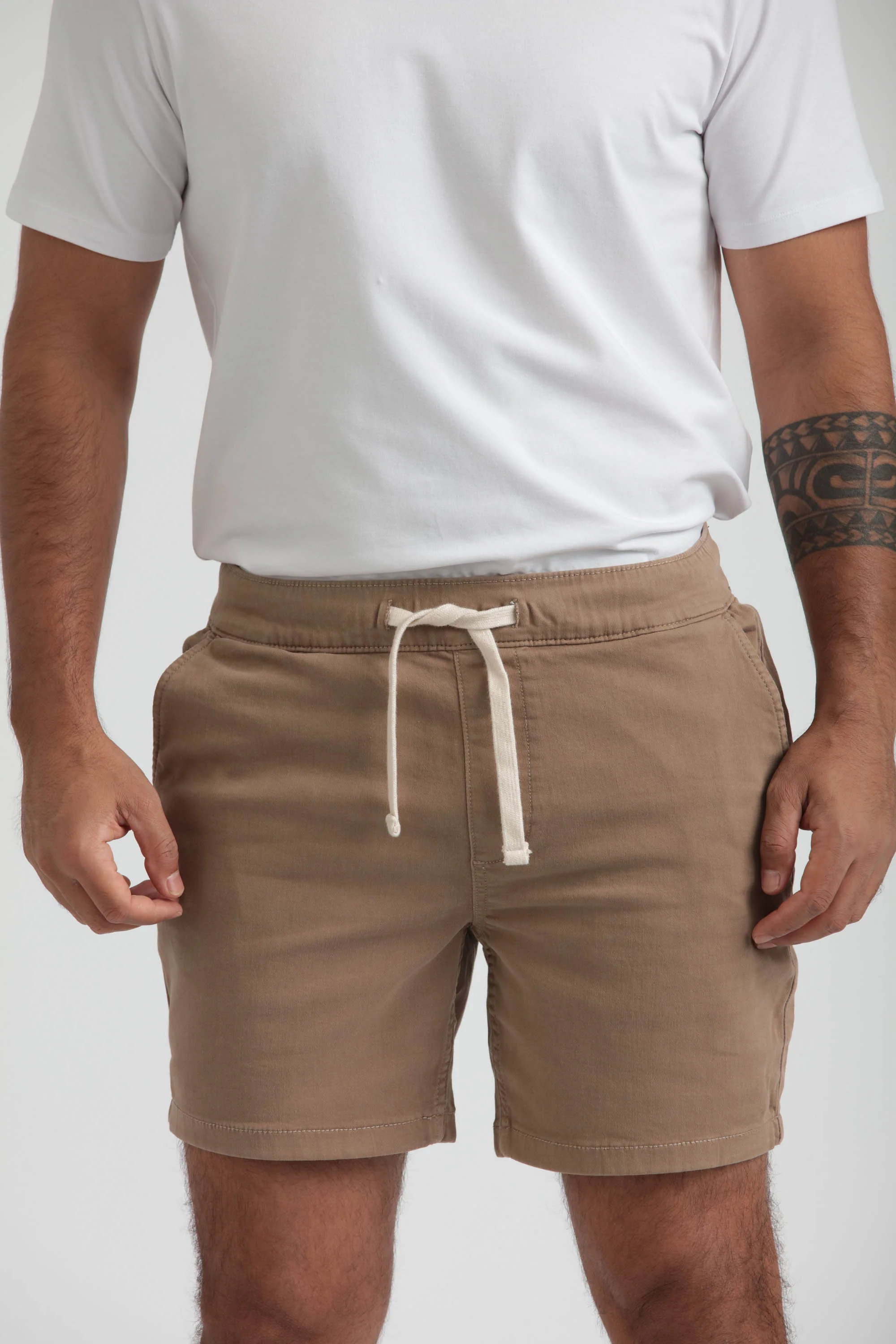 Everyday Comfort Shorts (Slim Fit) / Dark Khaki - Image 4